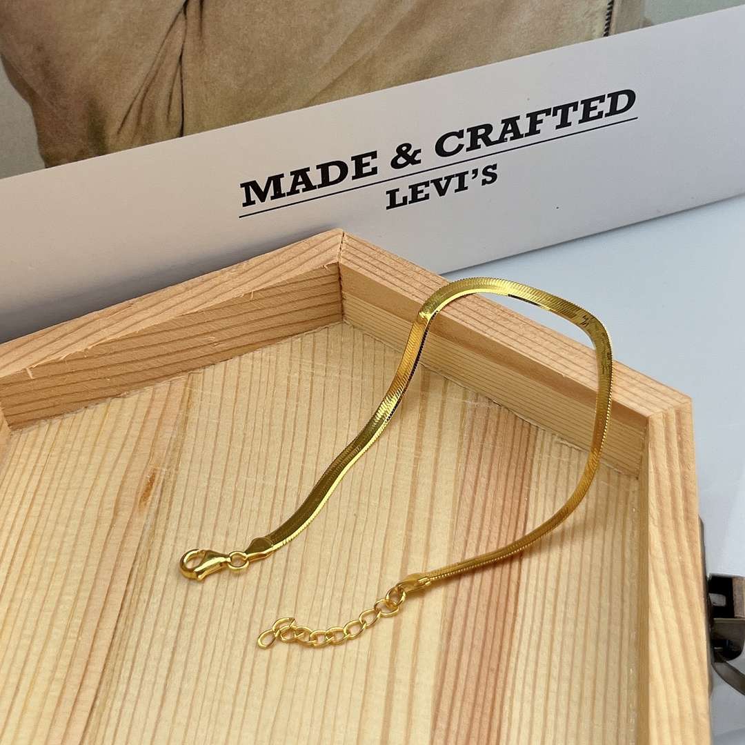 [Lucky Star]Flat Snake Bone Chain Blade Necklace