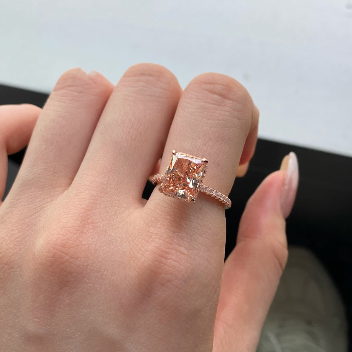 [Lucky Star]4.0 Carat Luxurious Engagement Ring